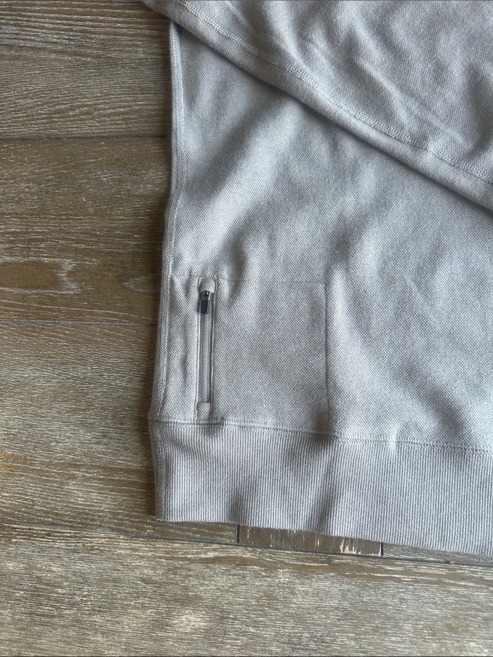 Vuori Men's Crewneck Pocket Sweatshirt in Walnut Heather - Picture 3 of 5
